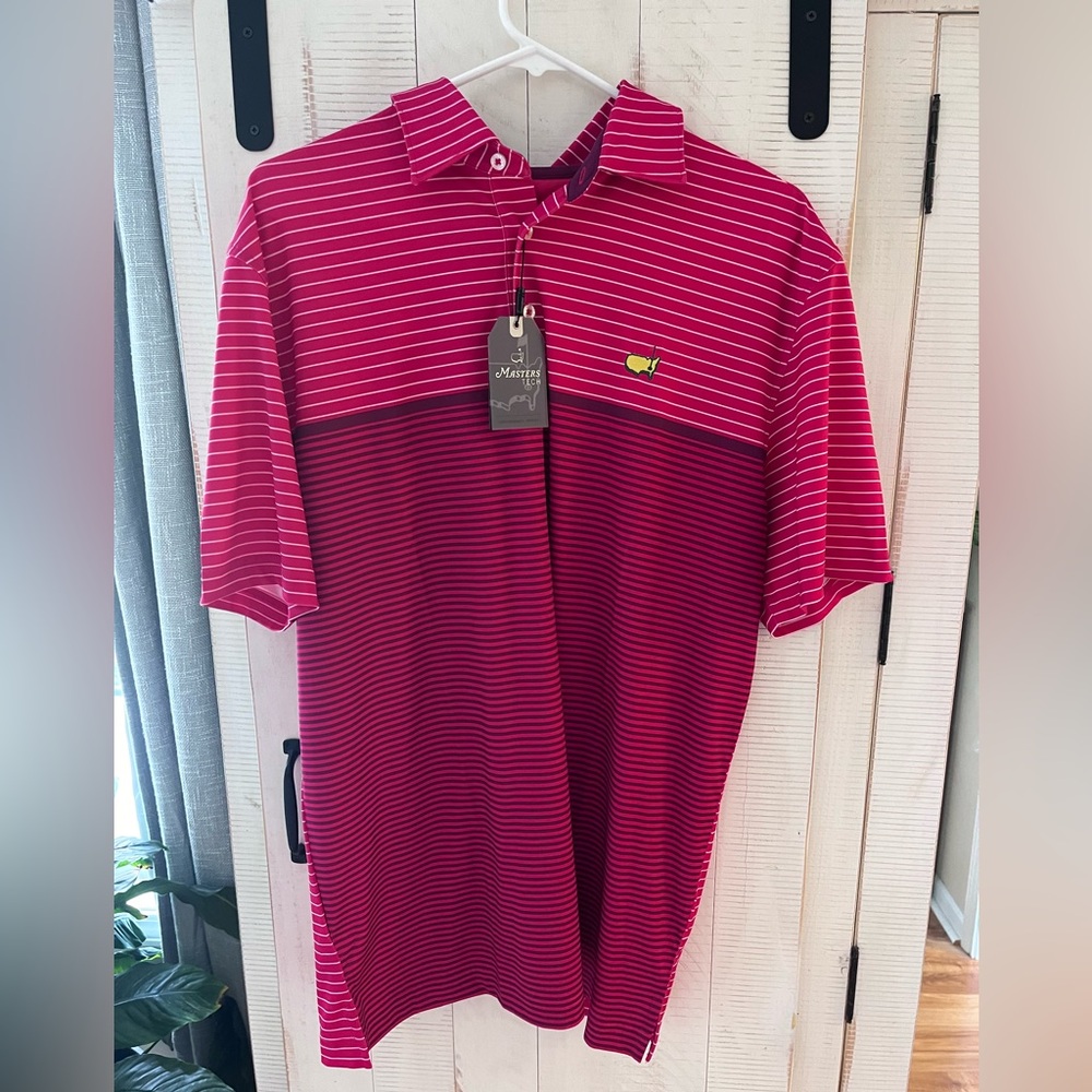 Men’s medium Master’s tech golf tournament polo.